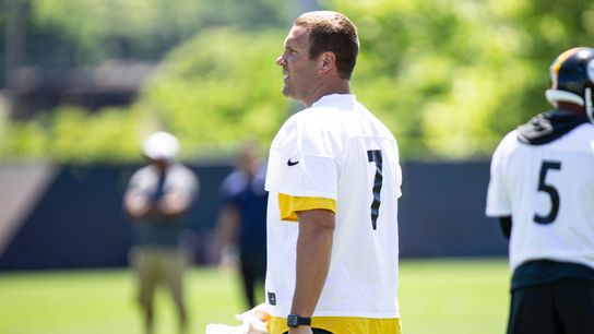 Roethlisberger practices, good to go vs. Chiefs taken at Rooney Complex (Steelers)