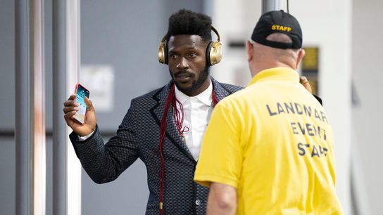 Brown cited for driving 100 mph on McKnight taken at Heinz Field (Steelers)