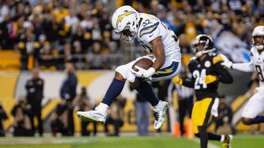 Steelers lose Conner, big lead in loss to Chargers taken at Heinz Field (Steelers)
