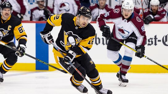 Simon exits with apparent lower-body injury taken at PPG Paints Arena (Penguins)