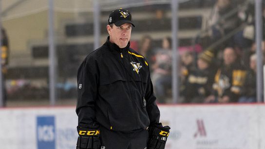 Sullivan has early line on forward combos taken in Buffalo, N.Y. (Courtesy of Point Park University)