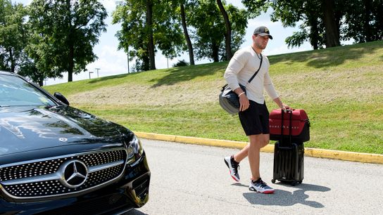 Watt opens camp on PUP List taken in Latrobe, Pa. (Steelers)