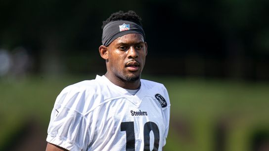 Smith-Schuster's star continues to ascend ☕ taken in Latrobe, Pa. (Steelers)