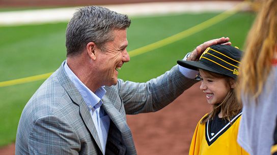 Pirates, AT&T SportsNet announce new TV deal taken at PNC Park (Courtesy of StepOutside.org)
