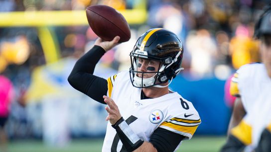 Lolley's Kickoff: Steelers vs. Browns ☕ taken at Rooney Sports Complex (Steelers)