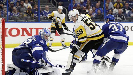 No second chance: Late surge comes oh-so-close taken in Tampa, Fla. (Penguins)