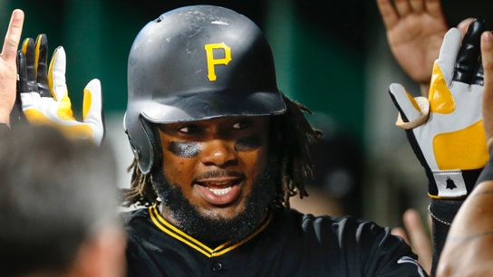 Bell powers Pirates to win in what could be Cutch's finale at PNC taken at PNC Park (Pirates)