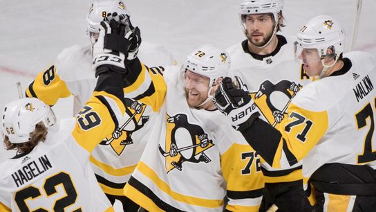 Drive to the net: Hagelin, Hornqvist connect around NHL's hottest player taken in Montreal (Penguins)