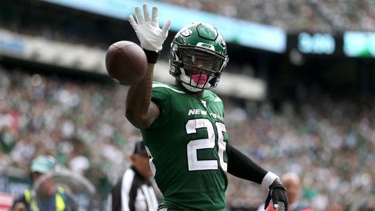 Former teammates claim no ill will with Bell ☕ taken at Rooney Complex (Steelers)