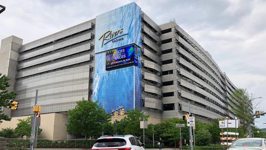 Sports gambling coming to state taken at Highmark Stadium (zColumns)