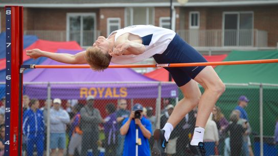 Interview: Tight end pledge Kuntz on early enrolling, The Opening and more taken in Shippensburg, Pa.