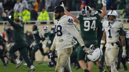 Time to kill: How Lions waited out lengthy lightning delay taken in East Lansing, Mich.