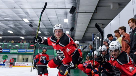 Da Beauty League: Guentzel's five-point night taken at PPG Paints Arena (Courtesy of Point Park University)