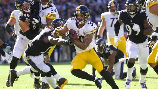 Bell leaving Miami, Conner not leaving lineup taken at Rooney Complex (Steelers)