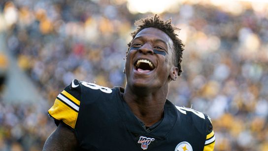 Carter's Classroom: Hilton's case to stay ☕ taken at Rooney Sports Complex (Steelers)