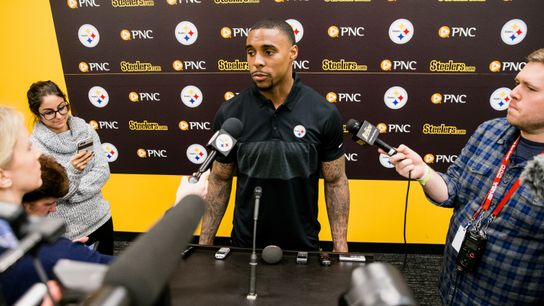 Carter's Classroom: Burnett's not just a center fielder taken at Highmark Stadium (Steelers)