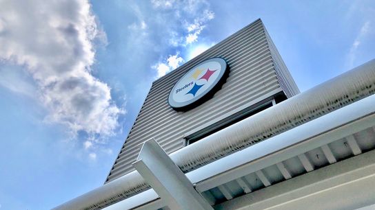 Reports: NFL now considering moving back opening of new league year taken at DKPS (Steelers)
