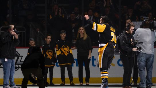 Cullen on tribute: 'Pretty overwhelming, honestly' taken at PPG Paints Arena (Courtesy of Point Park University)