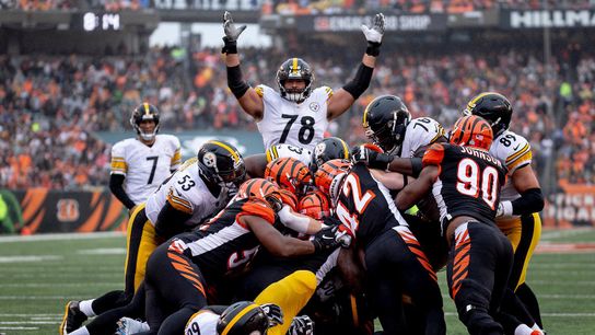 Villanueva preps for rematch with Browns' Garrett taken at Rooney Complex (Steelers)