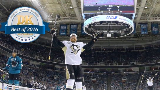 The year 2016 in Pittsburgh sports: Our staff's choices for top 25 stories taken at Highmark Stadium (Year In Review)