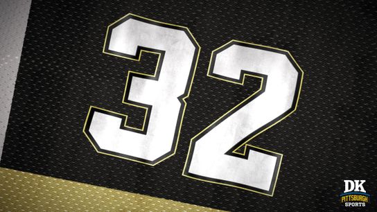 Who wore it best: No. 32, Dick Tarnstrom taken in Reykjavik, Iceland (Penguins)