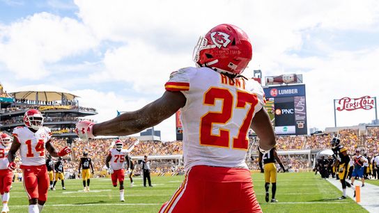Browns defend decision to sign troubled Hunt taken at Highmark Stadium (Steelers)