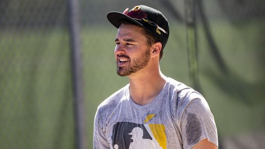Kramer out 4-6 months after hip surgery taken on the North Shore (Pirates)