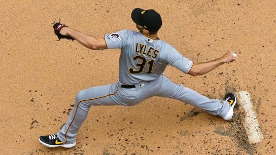 Kovacevic: Coincidence or not, Lyles not same since 12K gem ☕ taken in Milwaukee (DK'S GRIND)