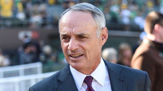 Manfred: MLB won't return 'until public health situation improved' taken on the North Shore (Pirates)