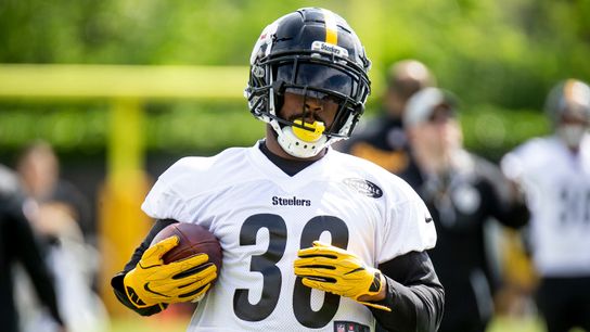 Carter's Classroom: Samuels must diversify ☕ taken at Rooney Complex (Steelers)