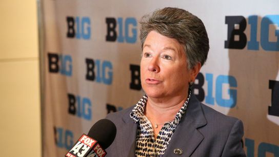 Cael Sanderson inks long-term agreement with Penn State taken in Chicago