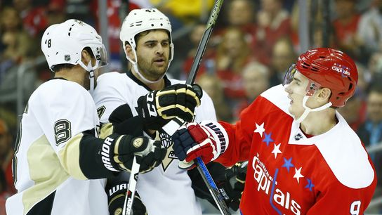 Penguins' Bennett injured yet again taken in Washington (Penguins)