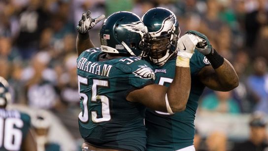 Carter's Classroom: Brady vs. Eagles' D? Maybe it's other way around taken at Highmark Stadium (Steelers)