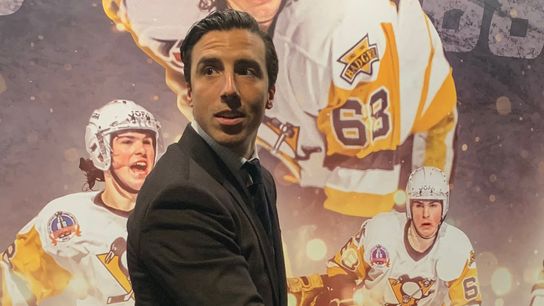 Fleury pranks Potash before game taken at PPG Paints Arena (Penguins)