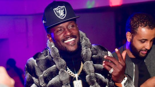 NFL suspends AB for eight games taken on the North Shore (Steelers)