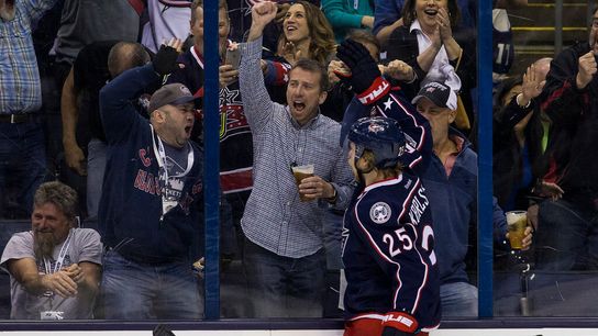 Jackets defy Ohio governor, will keep allowing fans taken at PPG Paints Arena (Penguins)