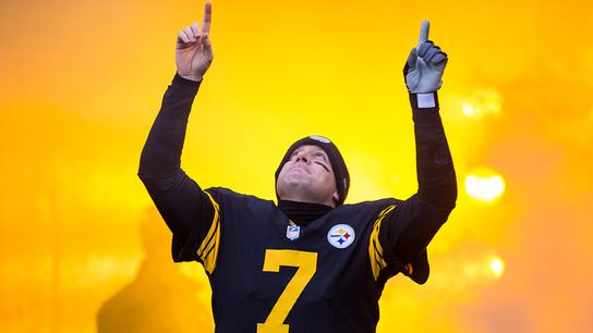 Colbert praises Ben: 'He could easily walk away' taken on the North Shore (Steelers)