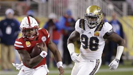 Carter's Classroom draft profile: Takkarist McKinley, edge rusher taken at Highmark Stadium (Steelers)
