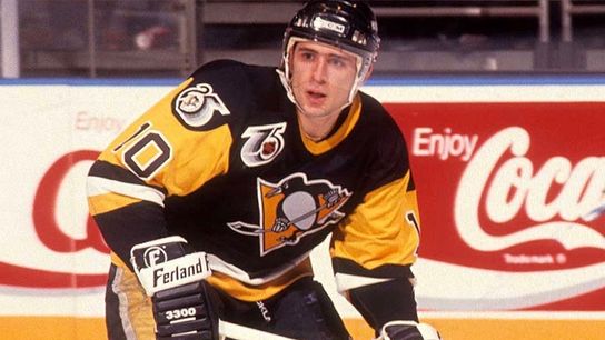 Analysis: An honor that must remain rare ☕ taken at PPG Paints Arena (Courtesy of Point Park University)