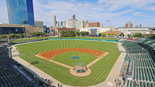 MLB offers interim support for minor-leaguers taken on the North Shore (Pirates)