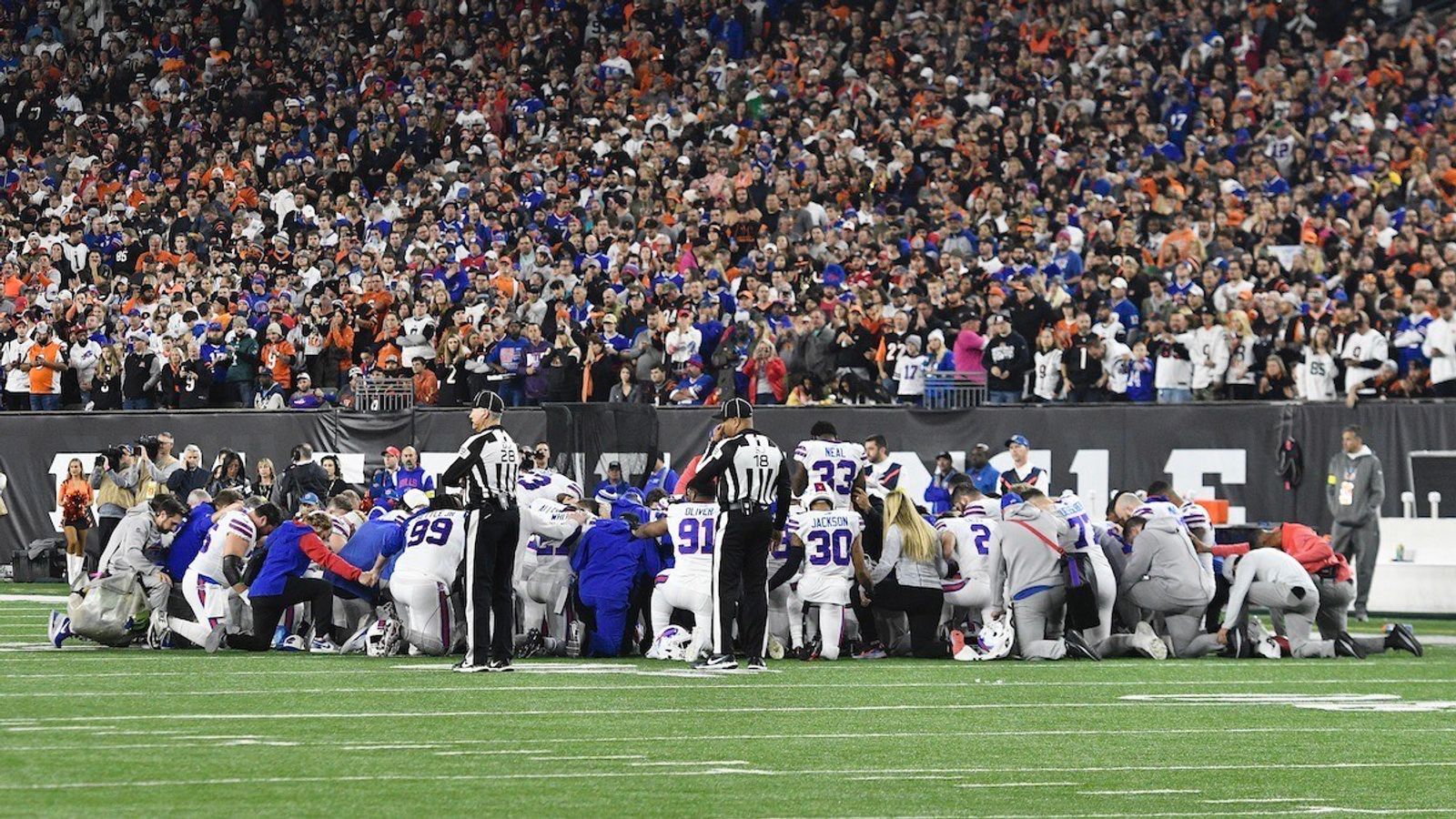 prayers for hamlin pictures