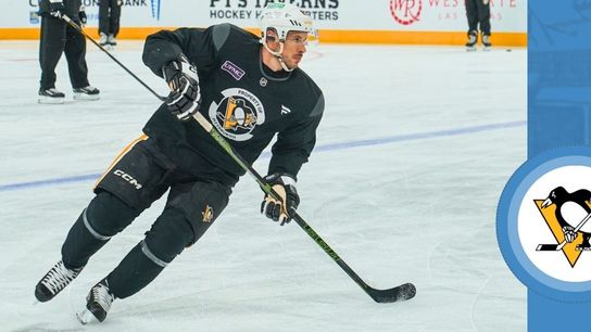 Marner: Crosby had Grade 2 MCL sprain taken in Las Vegas