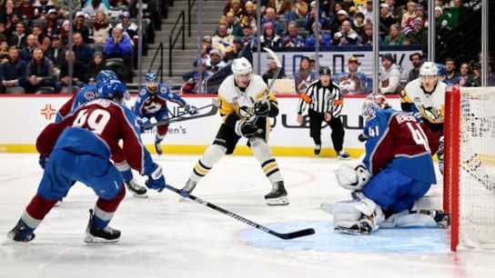 Dubas to Malkin on contract: 'Don't worry' taken Denver