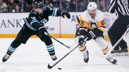 Penguins rally slow start to beat Mammoth taken in Salt Lake City. Photo by GETTY