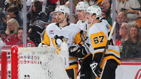 Penguins clinch playoff spot with win taken in Newark, N.J.. Photo by GETTY