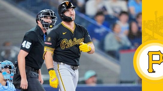 Meaningful homers for Horwitz, Cruz taken in Toronto